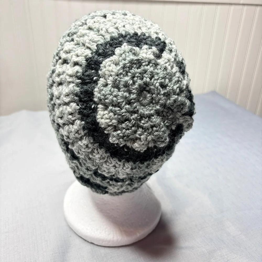 Handmade Crochet Beanie OS Gray Black Variegated Knit Flower Skull Cap